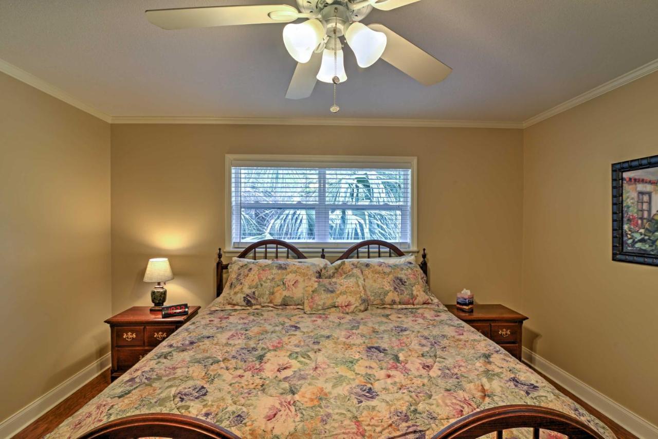 Crystal River Cottage On 1 Acre With Deck And Porch! Yankeetown Esterno foto